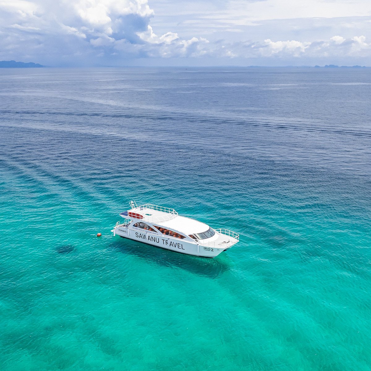 Phi Phi + Krabi + James Bond – Private Power Catamaran (SAWANU)