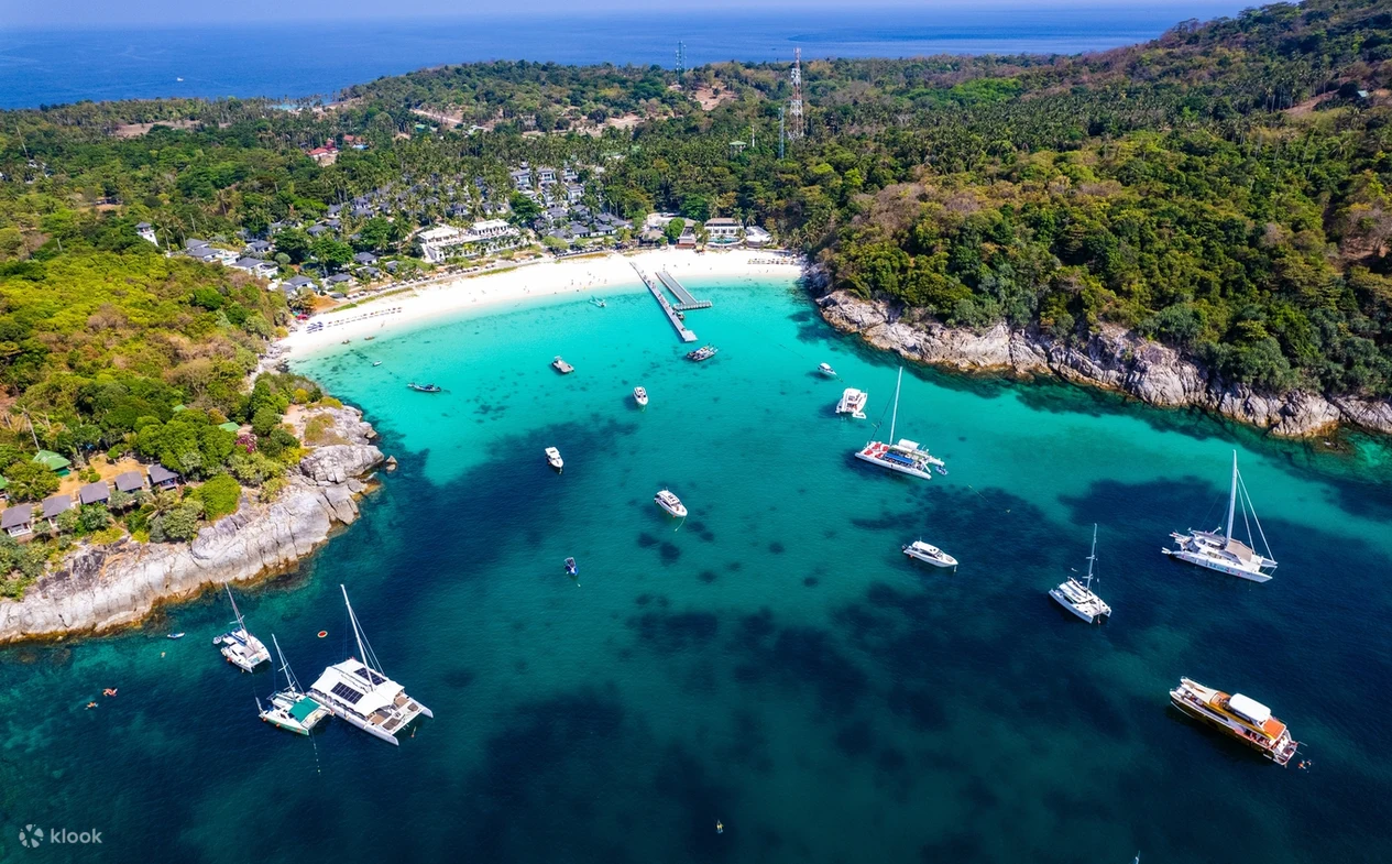 Racha & Coral Island is a full-day Private Speedboat Tour (Pornpinyo Marine)