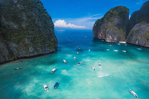 Koh Rang is a full-day Private Speedboat Tour (Pornpinyo Marine)
