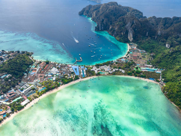 "Transfer to Phi Phi is a full-day Private Speedboat Tour (Pornpinyo Marine)
