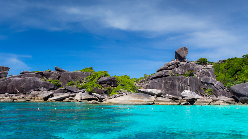 Similan Islands is a full-day Private Speedboat Tour (Pornpinyo Marine)